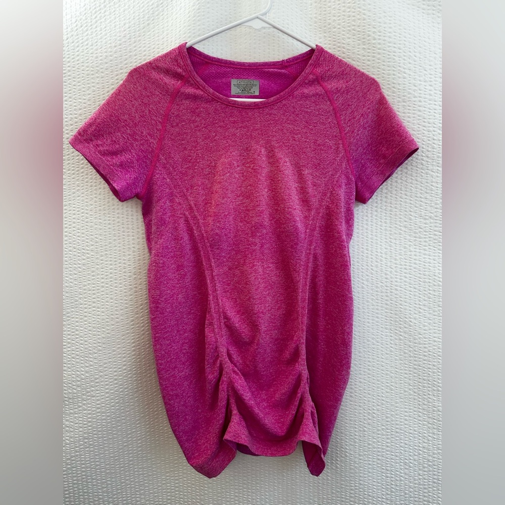 Athleta Fastest Track Pink Running Tee Short Sleeve Athletic Shirt Women’s Small